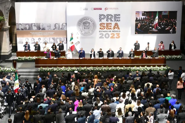 Edomex: Entrega gobernadora Presea 2023 a mexiquenses destacados