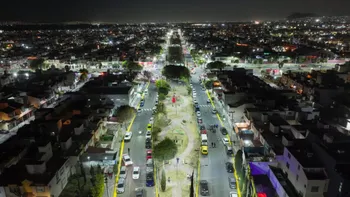 Ecatepec brilla con más de 100 mil luminarias instaladas