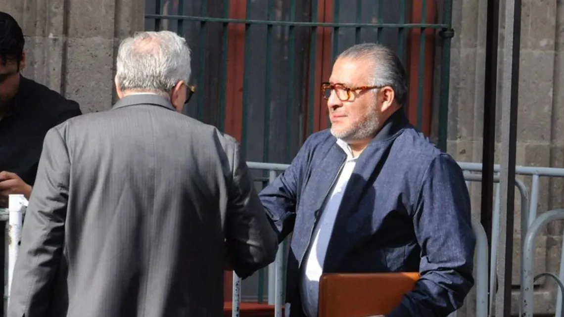 Delfina Gómez participa en reunión sobre IMSS-Bienestar que encabeza AMLO