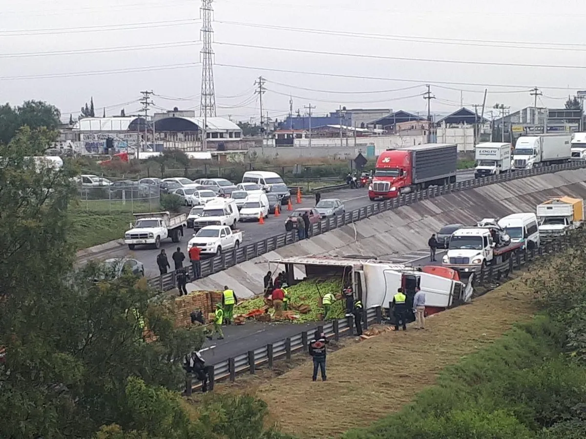 Buscan agilizar tiempo de respuesta en accidentes en Circuito Exterior Mexiquense