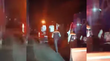 Motociclista queda debajo de camión tras accidente en Bulevar Aeropuerto
