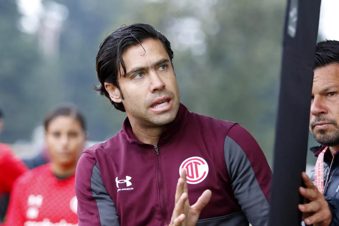 Diablas van por una victoria en arranque de la liguilla