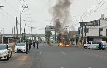 Ejidatarios bloquean acceso al AIFA por conflicto de límites territoriales