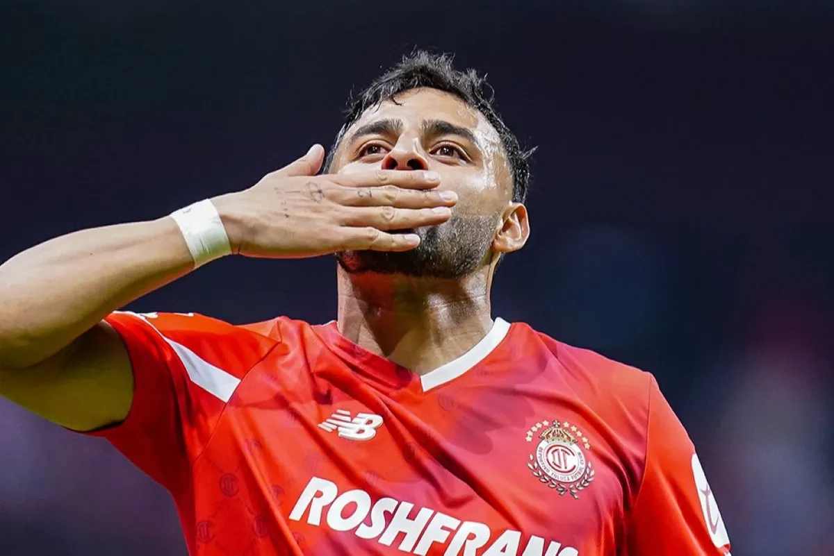 Foto de Alexis Vega, jugador del Toluca.