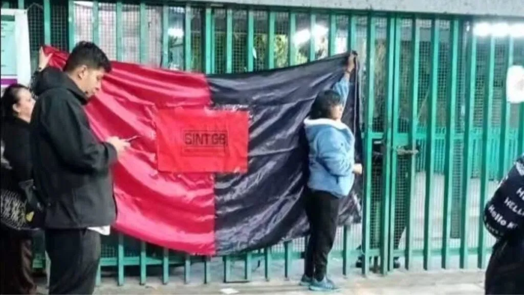 Planteles del Colegio de Bachilleres Edomex suspenden clases por huelga de trabajadores