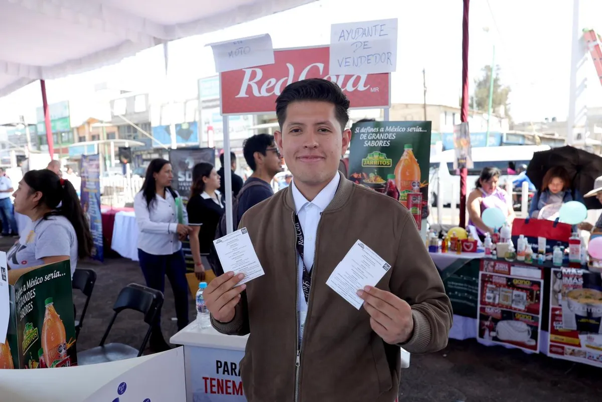 Chimalhuacán fortalece la economía local: Más de mil aspirantes asisten a la Feria del Empleo 2026