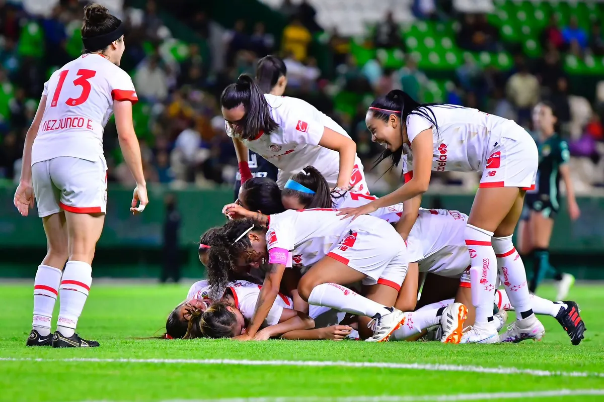 Diablas Rojas del Toluca acarician la liguilla tras el triunfo en León