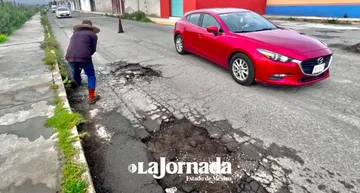 “140 mdp para bacheo y no se resuelva el problema”, cuestionan a alcalde de Toluca