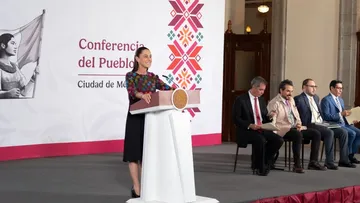 Sheinbaum presume 12 indicadores económicos con récord en empleo formal y exportaciones