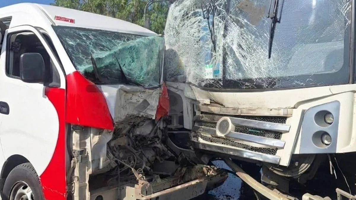 Usuarios exigen mayor control al transporte público tras choque en Zumpango