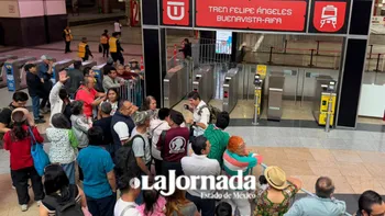 Usuarios esperan apertura al público del Tren Suburbano al AIFA