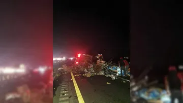 Dos accidentes provocan caos vial sobre la México-Querétaro