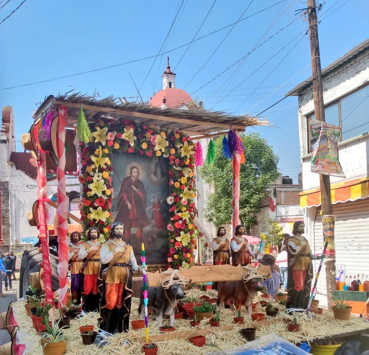 Celebran tradicional Paseo de San Isidro en Santa Ana