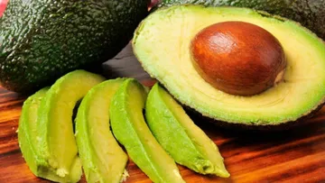 Comerciantes de Metepec se preparan con venta de Aguacate para el Super Bowl
