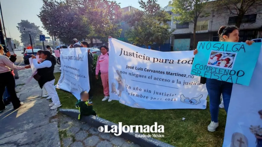 Padres de bebés fallecidos por bacteria denuncian trabas de la FGJEM