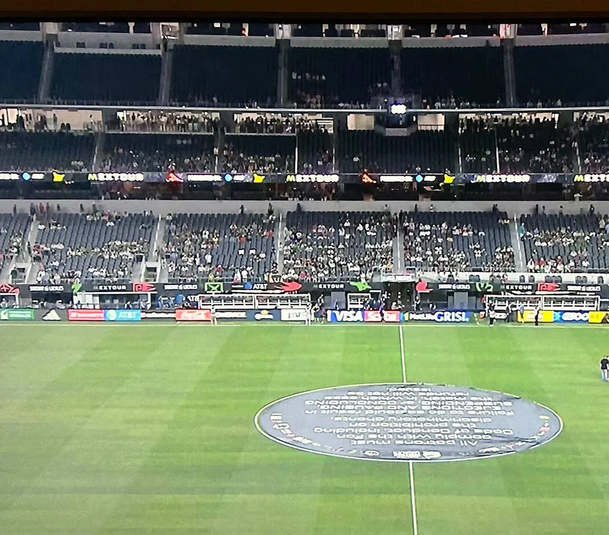 Falta de afición en el AT&T Stadium: la Selección mexicana no logra reconciliarse con su público