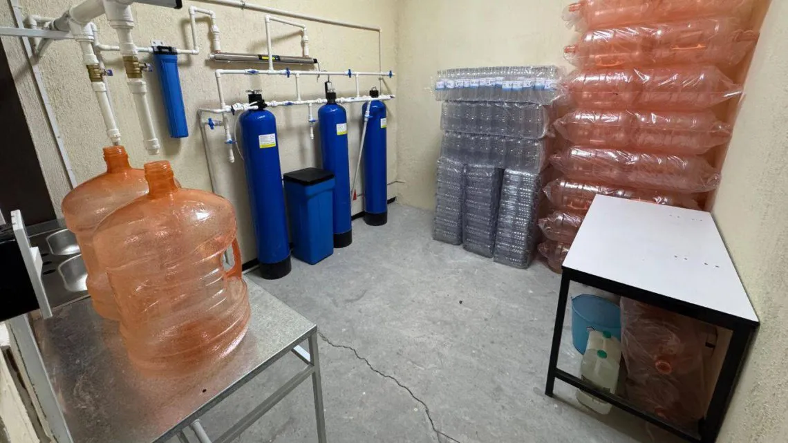 Chimalhuacán: Alumnos crean planta purificadora de agua
