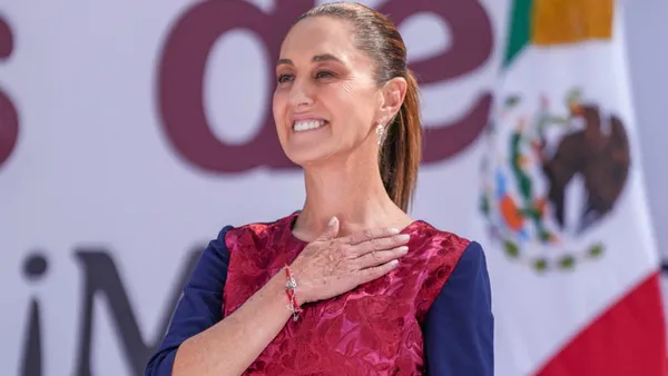 Forbes ubicó a Sheinbaum en el Top 5 de mujeres más influyentes del mundo para 2025.