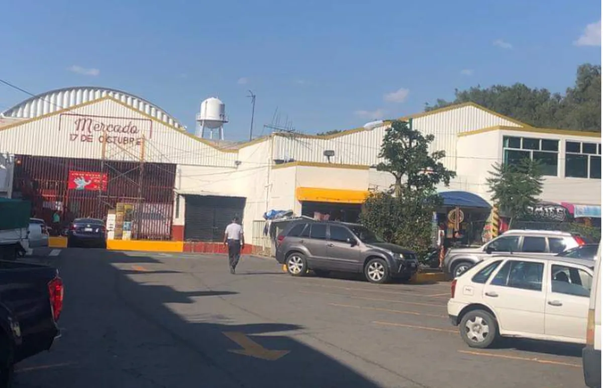 Ixtapaluca: Fiscalía busca a sujeto por asesinar a lomito en mercado