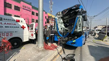 Choque de Trolebús deja 20 personas lesionadas