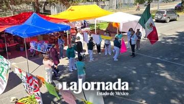 Sindicatos de salud retiran bloqueo en Paseo Tollocan