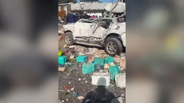 Explosión en Coacalco deja 8 lesionados, autos y 11 viviendas dañadas