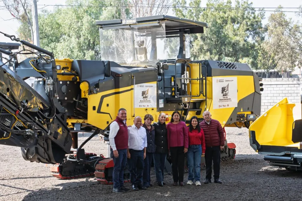 Entregan tren de repavimentación para mejorar vialidades en Chimalhuacán