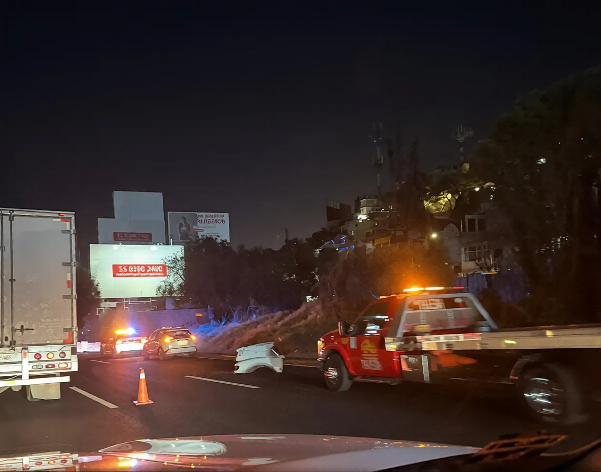 Autoridades recomiendan anticipar tiempos de traslado y, de ser posible, utilizar rutas alternas.