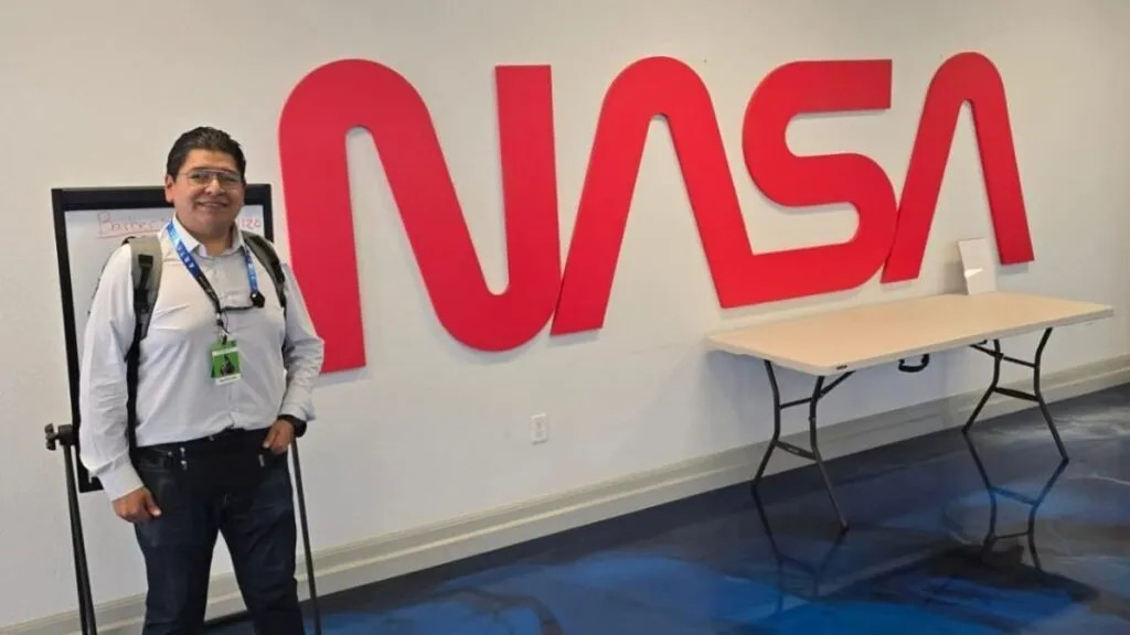 Divulgador mexiquense reportará desde Florida la partida de Artemis II