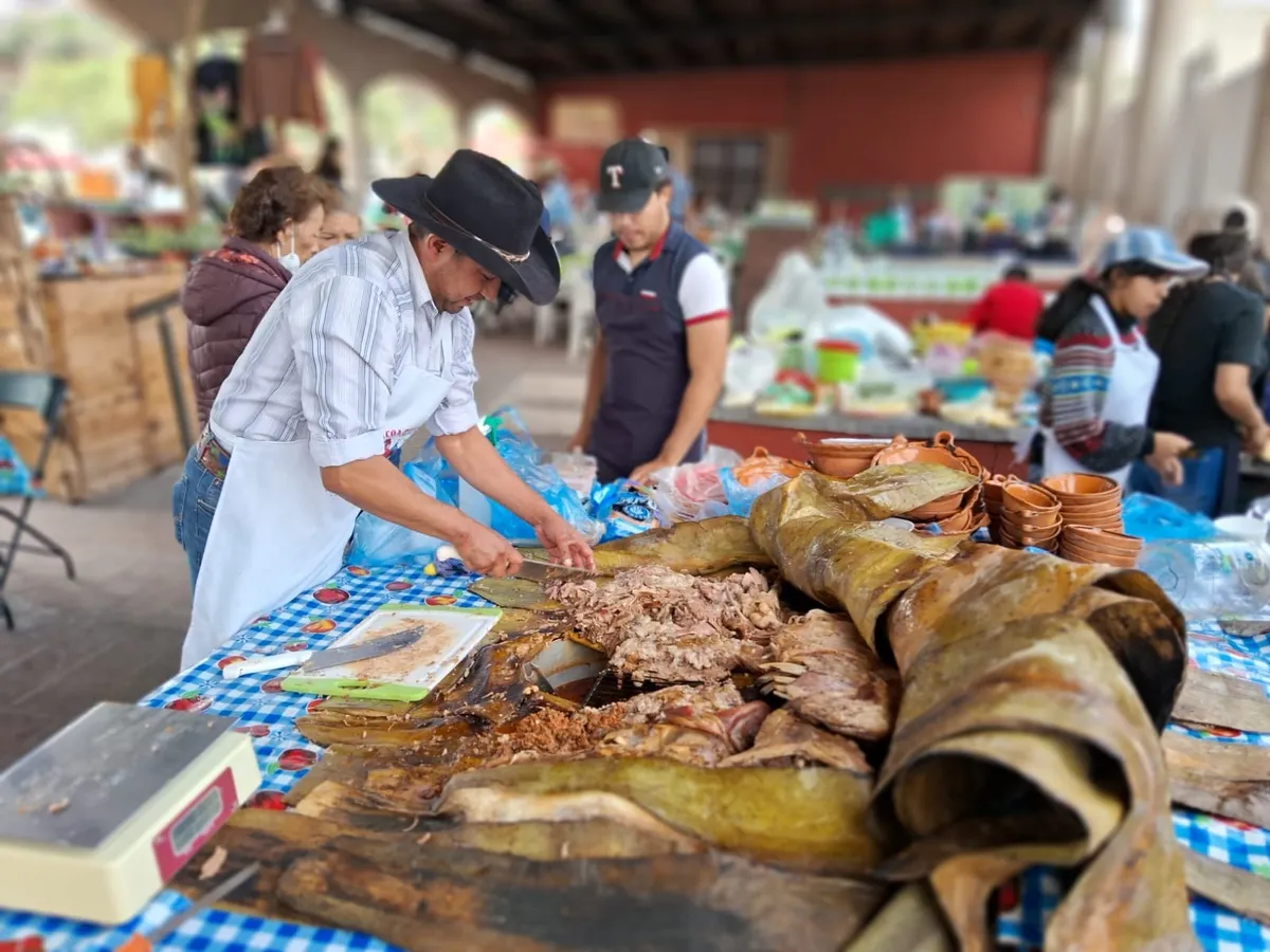 Con la declaratoria, se establece como asunto de interés público y social la preservación, transmisión, promoción y fortalecimiento tanto de la feria como del carnaval.