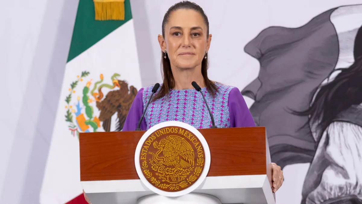Claudia Sheinbaum durante conferencia donde abordó acciones de la FGR y política internacional.