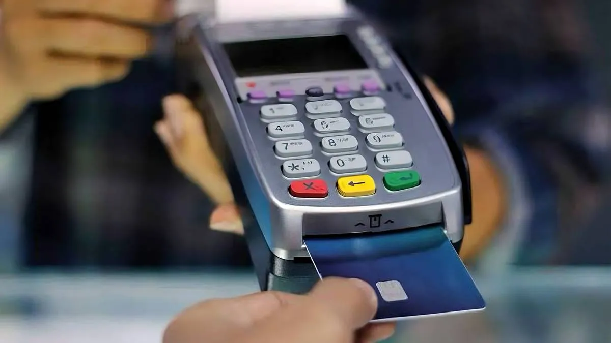 Costos y tradición frenan digitalización en negocios del Edomex