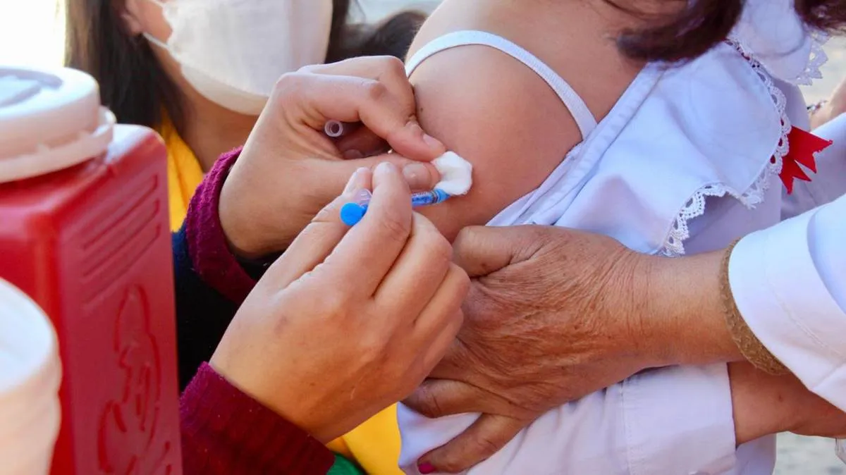 Edomex: llaman a completar esquema de vacunación de niños