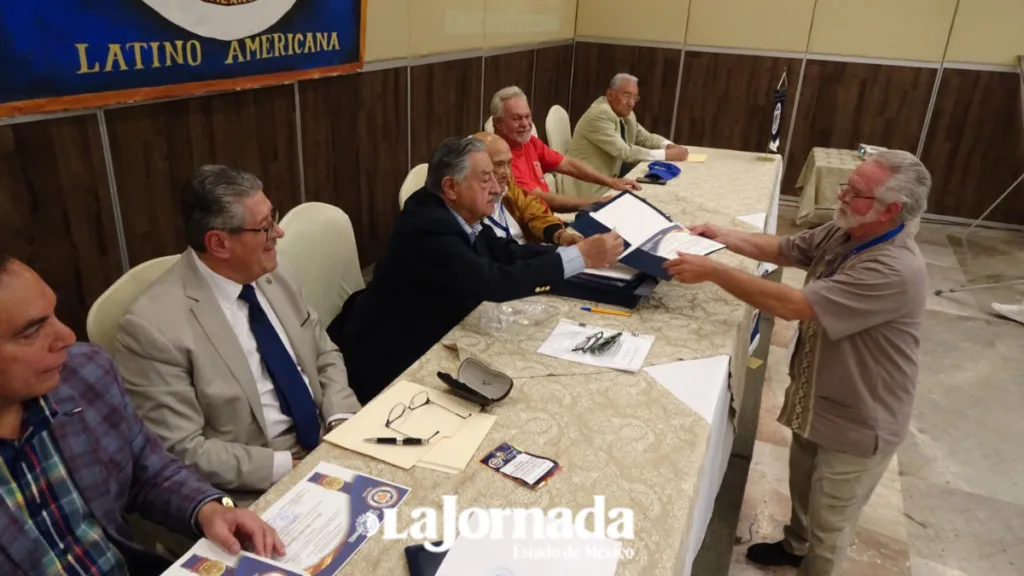 Conmemoran 50 años del Último Toque de Silencio de la UMLA
