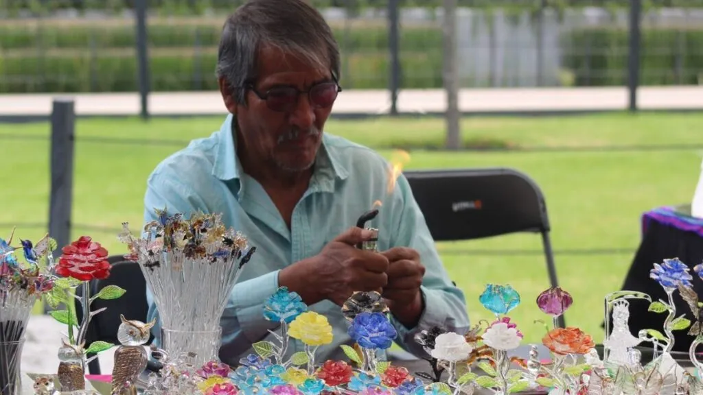 Artesanías de vidrio; tradición del Edomex