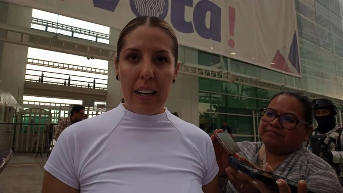 Santo Tomás de los Plátanos: Teresa Reyes renuncia a candidatura por alcaldía