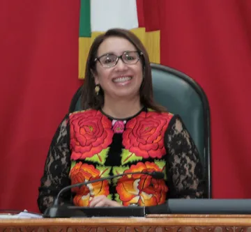 Morena va por más diputaciones: Azucena Cisneros