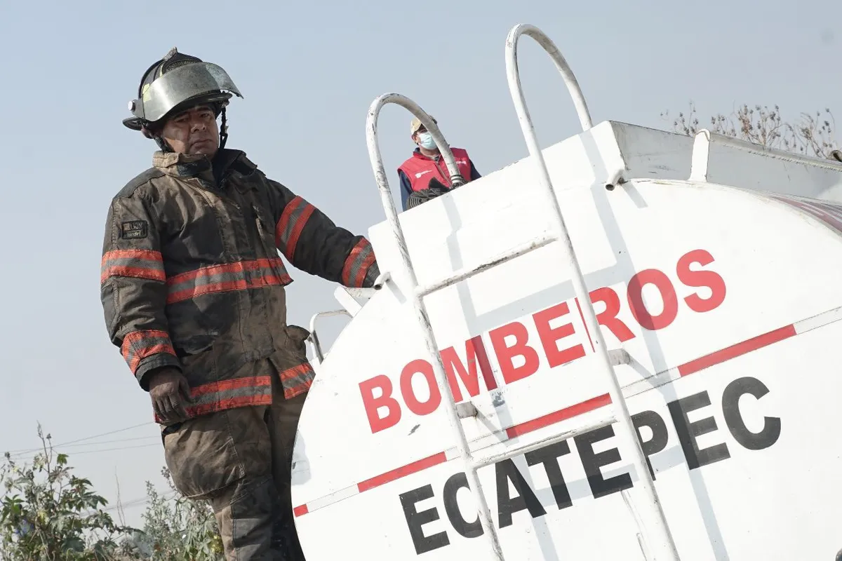 Bomberos de Ecatepec son capacitados para lograr certificación