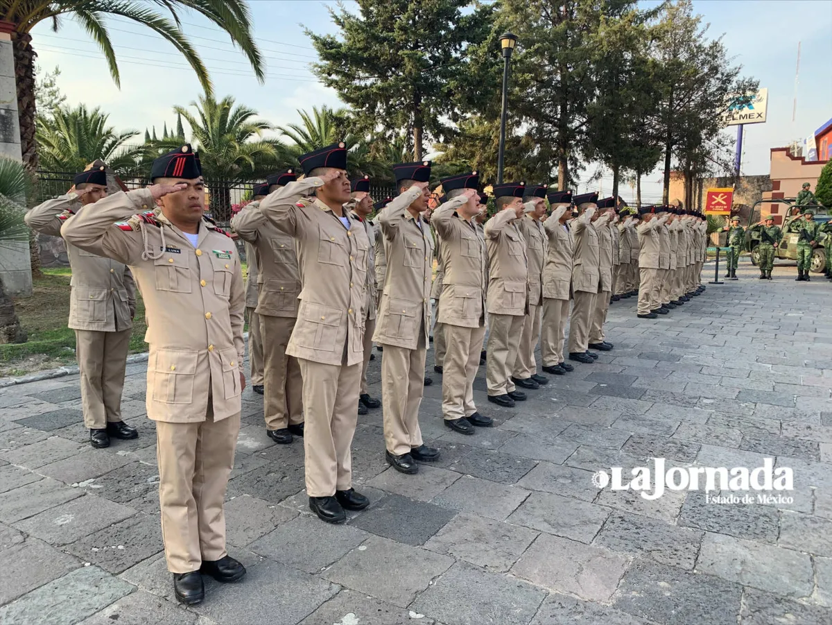 (Video) Adiestran a 110 jóvenes conscriptos en el campo militar de Teotihuacán