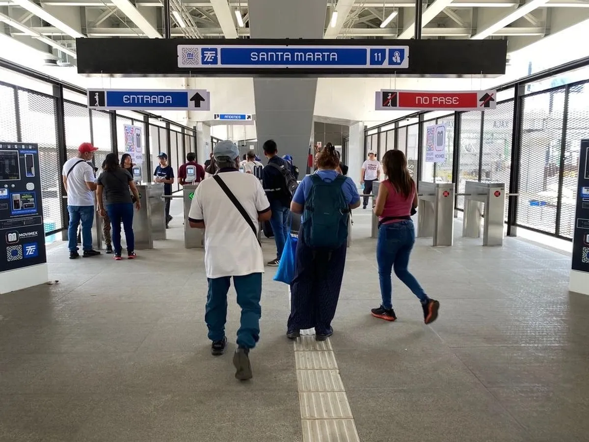 Usuarios cuestionan alto costo del pasaje en el nuevo trolebús Santa Martha–Chalco