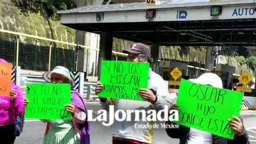Bloqueo en la México-Toluca por personas desaparecidas en Sinaloa; familiares exigen respuestas