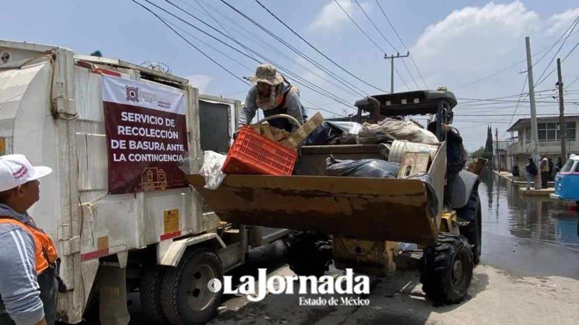 Chalco: retiran hasta 15 toneladas de basura en zona inundada