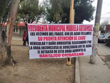 Tecámac: Vecinos exigen reparación del boulevard tras años de deterioro