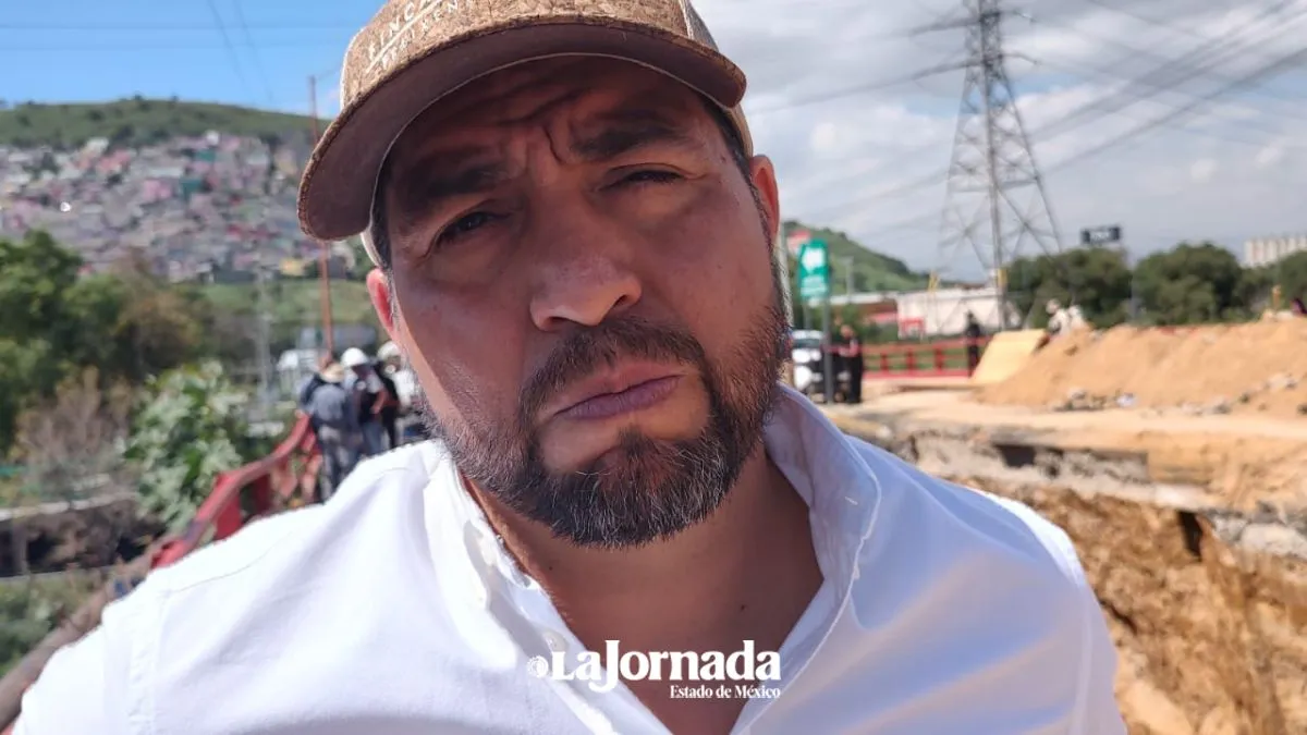 Redes viejas originan socavones en Tlalnepantla