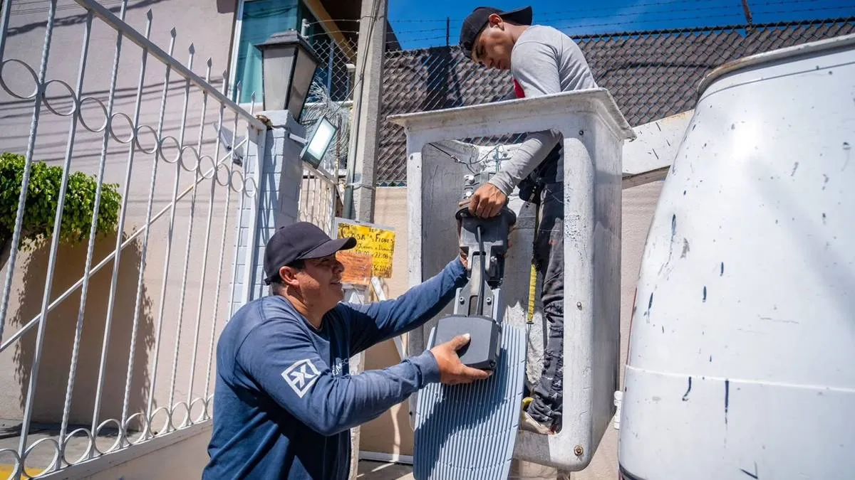 Edomex suma luminarias LED y solares para reducir consumo eléctrico