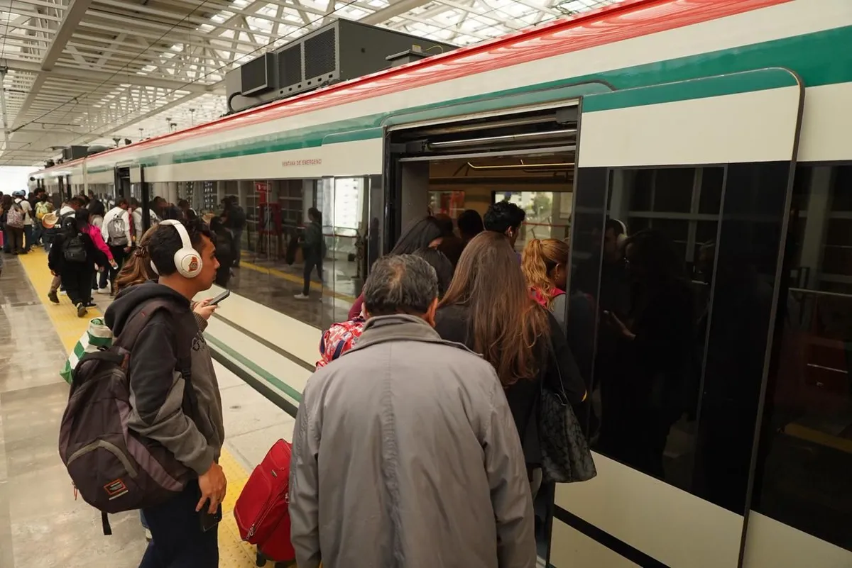 A la fecha, “El Insurgente” ha realizado más de 67 mil recorridos en más de 14 mil horas de servicio continuo, consolidándose como una opción confiable para miles de mexiquenses.