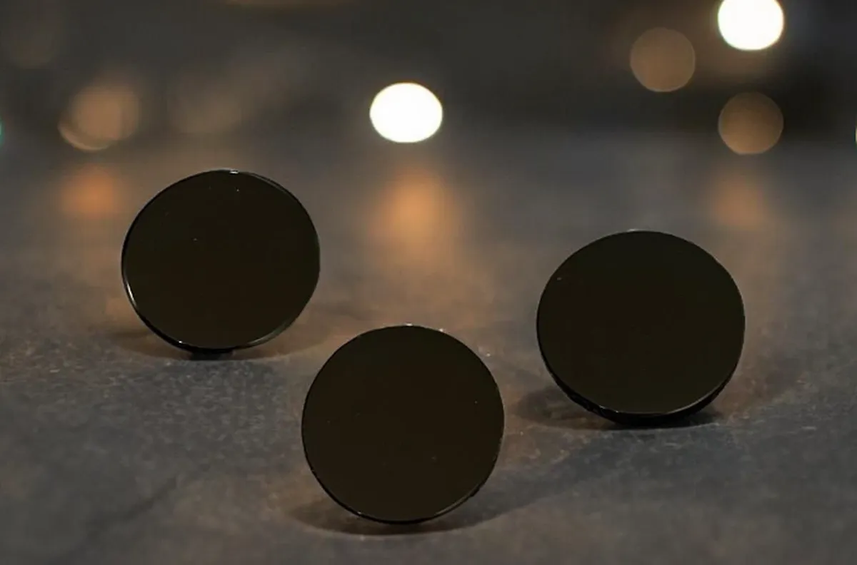 Teotihuacán: Aumenta oferta de espejos de obsidiana por eclipse