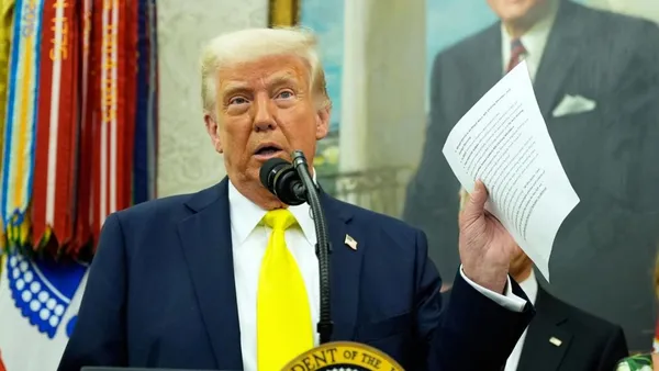 Donald Trump anunció que Rusia y Ucrania iniciarán negociaciones de alto el fuego tras una llamada de dos horas con Vladimir Putin.