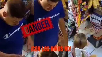 Cámaras de seguridad captaron al agresor señalado por tocar a una niña en una tienda de Guadalajara.