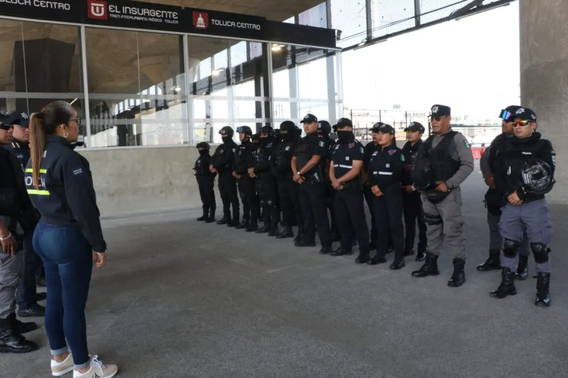 Cero tolerancia a comercio informal en terminales del Tren: directora de seguridad de Toluca